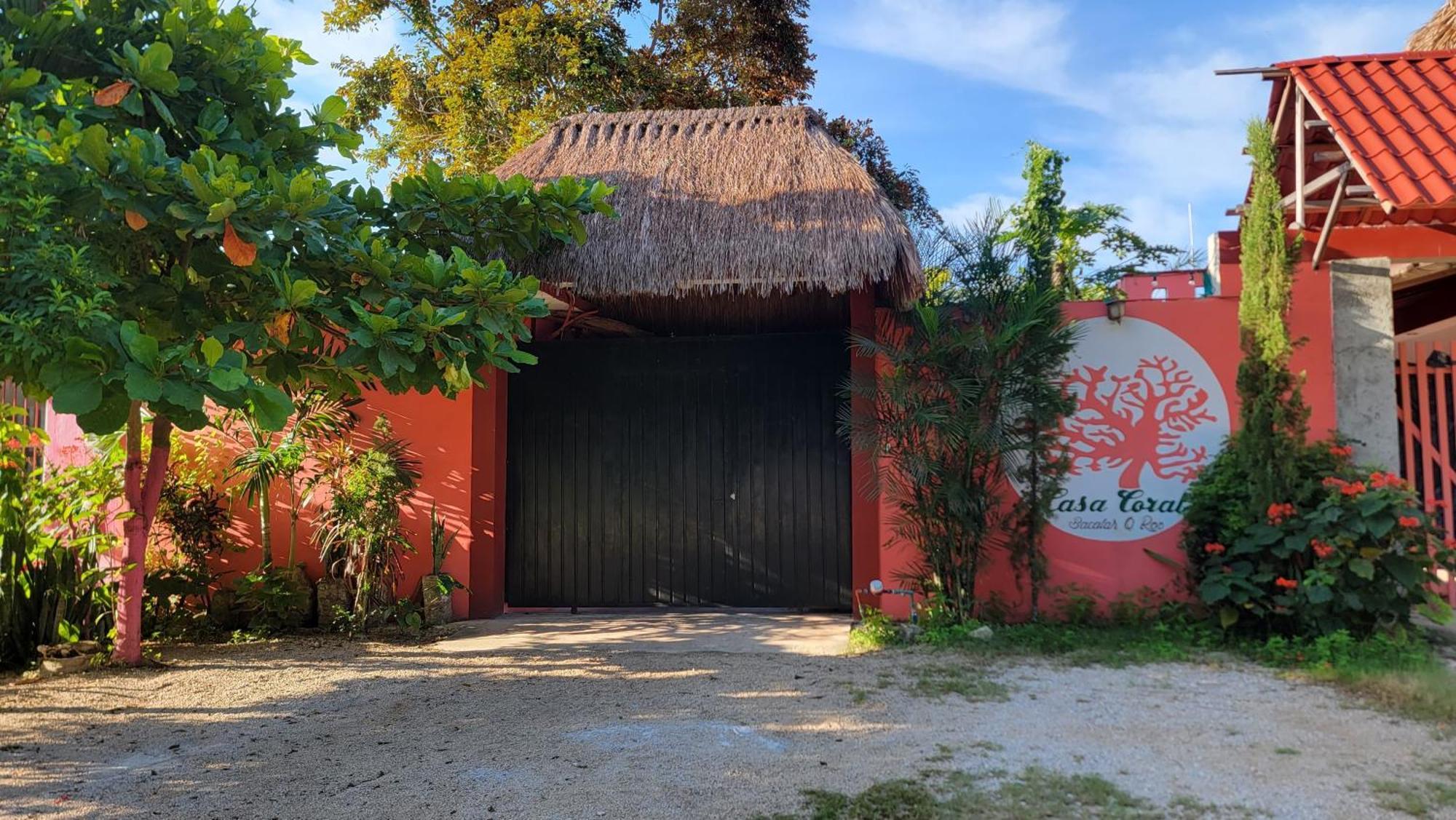 Casa Coral Hotel Bacalar Exterior photo